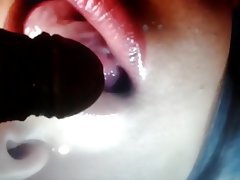 Celebrity, Cumshot, Masturbation